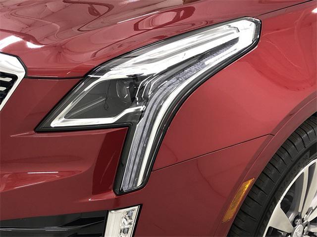 new 2025 Cadillac XT5 car, priced at $59,380