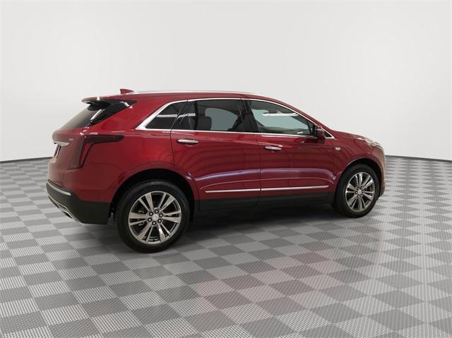 new 2025 Cadillac XT5 car, priced at $59,380