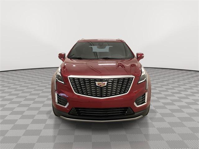 new 2025 Cadillac XT5 car, priced at $59,380