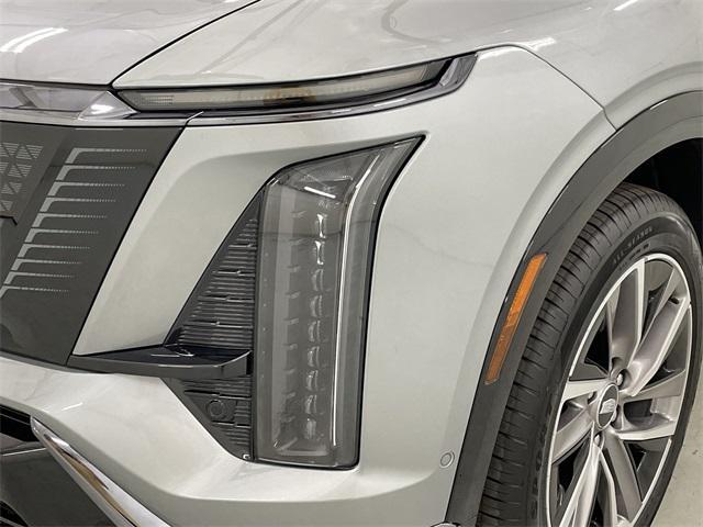 new 2026 Cadillac VISTIQ car, priced at $80,785