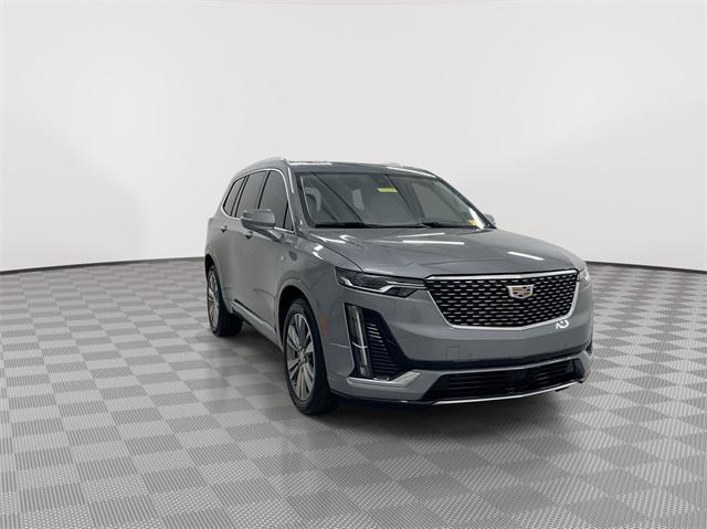 used 2023 Cadillac XT6 car, priced at $41,960