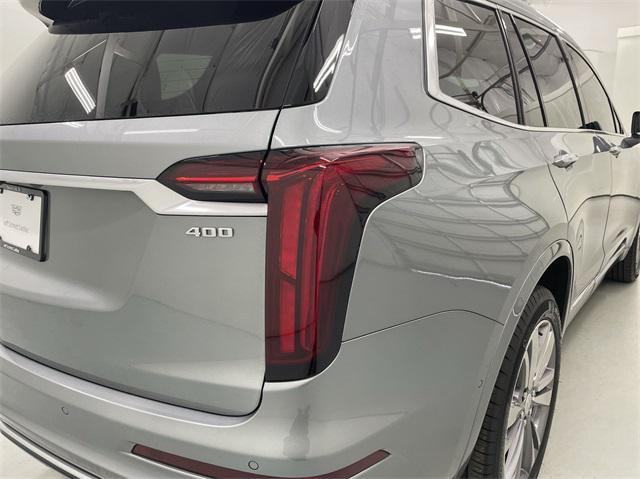 used 2023 Cadillac XT6 car, priced at $41,960