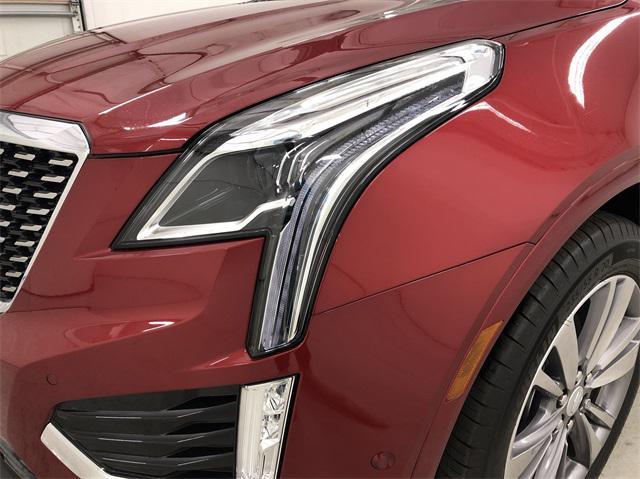 new 2024 Cadillac XT5 car, priced at $59,800