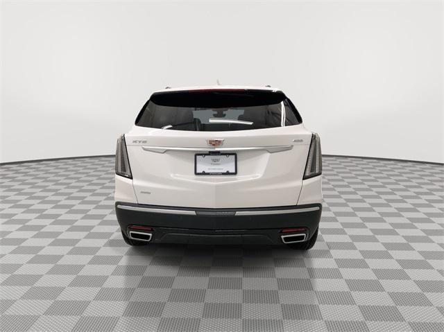 new 2025 Cadillac XT5 car, priced at $64,280