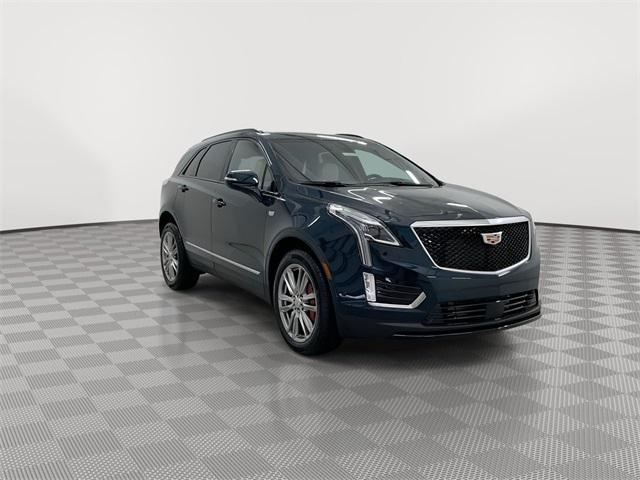 new 2025 Cadillac XT5 car, priced at $63,005