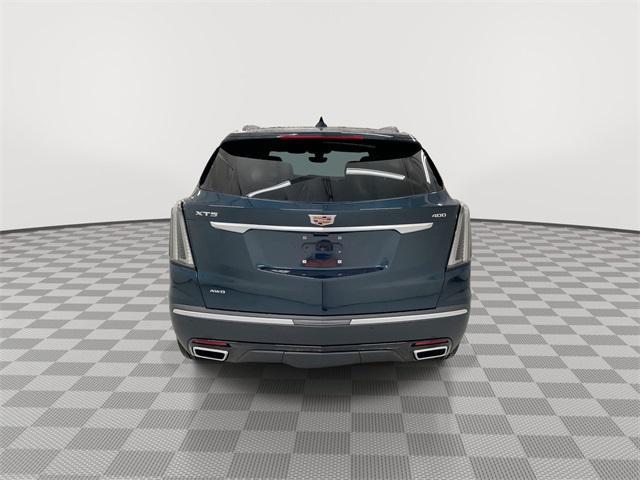 new 2025 Cadillac XT5 car, priced at $63,005