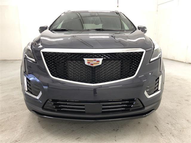 new 2025 Cadillac XT5 car, priced at $63,680