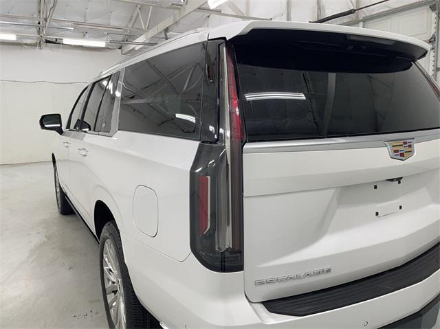 used 2021 Cadillac Escalade ESV car, priced at $56,890