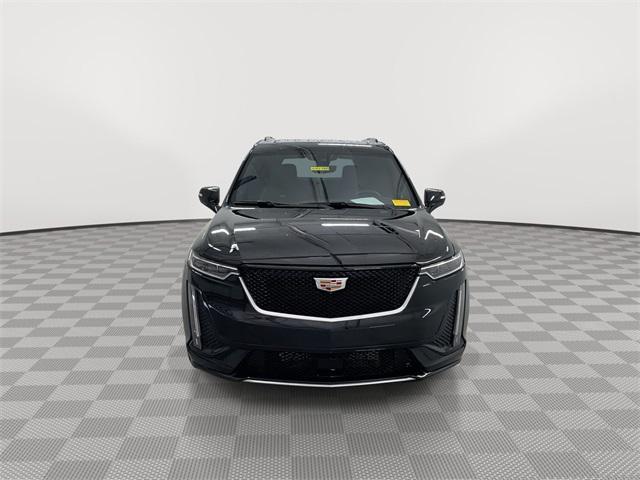 used 2025 Cadillac XT6 car, priced at $64,890