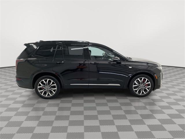 used 2025 Cadillac XT6 car, priced at $64,890