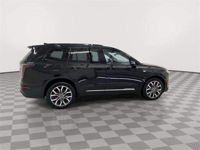 used 2025 Cadillac XT6 car, priced at $64,890