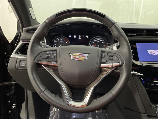 used 2025 Cadillac XT6 car, priced at $64,890