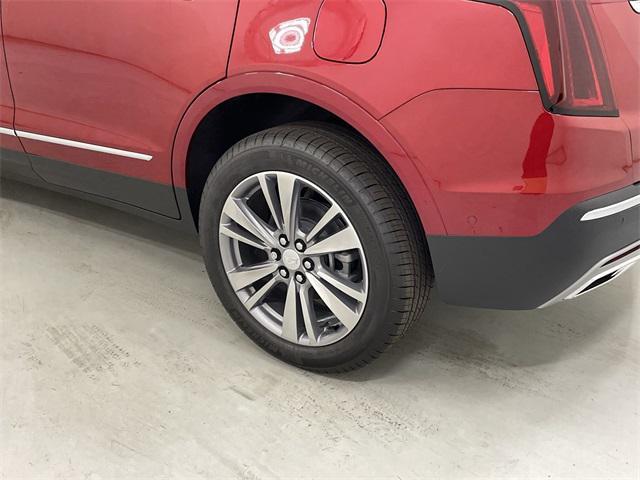 new 2025 Cadillac XT5 car, priced at $59,310