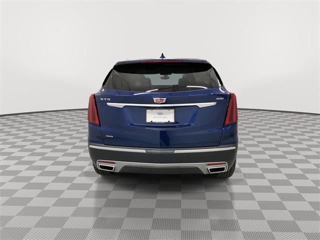 new 2025 Cadillac XT5 car, priced at $60,080