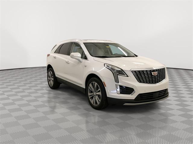 new 2025 Cadillac XT5 car, priced at $60,400