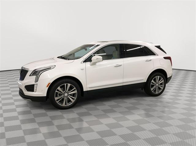 new 2025 Cadillac XT5 car, priced at $60,400