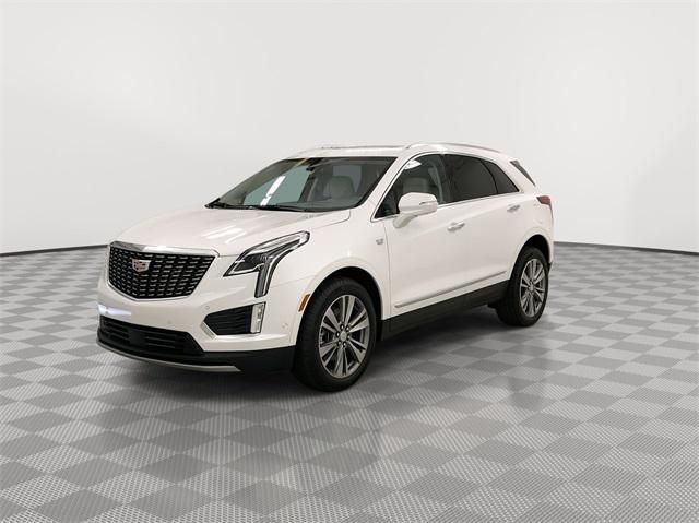 new 2025 Cadillac XT5 car, priced at $60,400