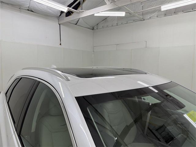 new 2025 Cadillac XT5 car, priced at $59,310