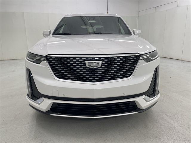 new 2025 Cadillac XT6 car, priced at $50,234