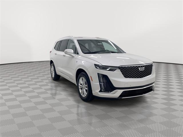 new 2025 Cadillac XT6 car, priced at $50,234