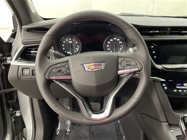 new 2025 Cadillac XT6 car, priced at $65,115