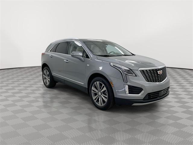 new 2025 Cadillac XT5 car, priced at $59,055