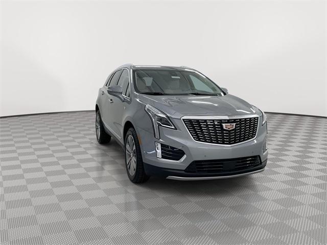 new 2025 Cadillac XT5 car, priced at $59,055
