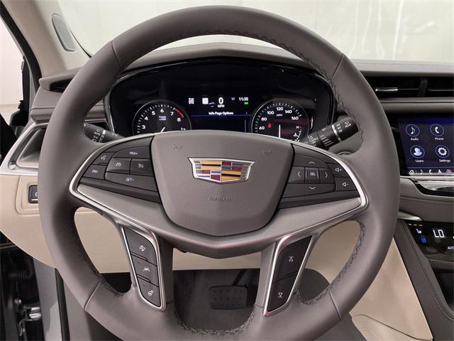 new 2025 Cadillac XT5 car, priced at $59,055