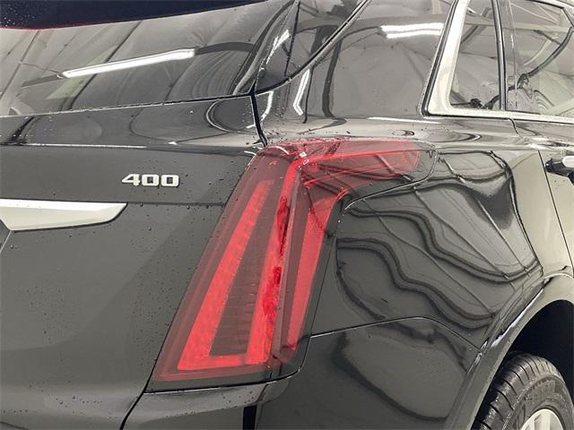 used 2025 Cadillac XT5 car, priced at $52,545