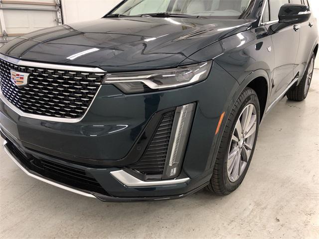 new 2025 Cadillac XT6 car, priced at $62,610