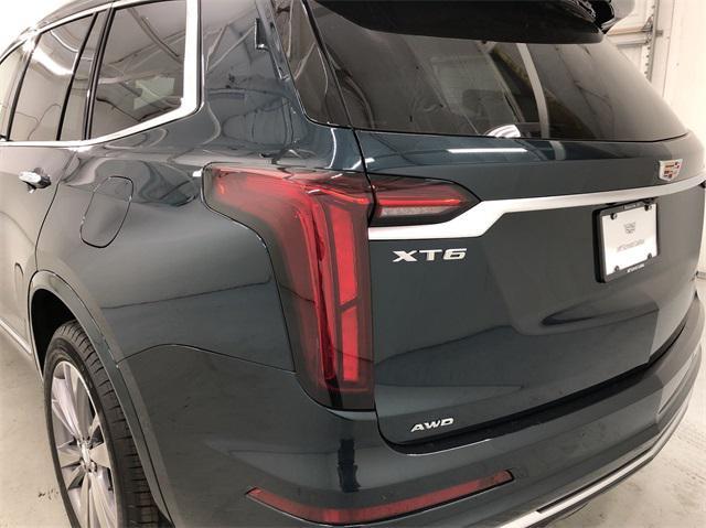 new 2025 Cadillac XT6 car, priced at $62,610