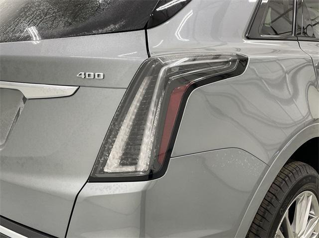 new 2025 Cadillac XT5 car, priced at $62,555