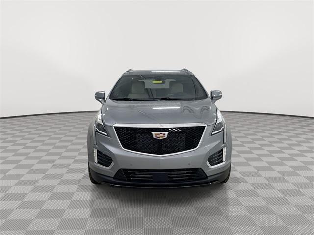 new 2025 Cadillac XT5 car, priced at $62,555