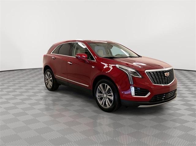 new 2025 Cadillac XT5 car, priced at $60,680