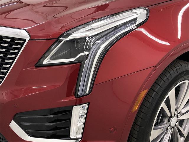 new 2025 Cadillac XT5 car, priced at $60,680