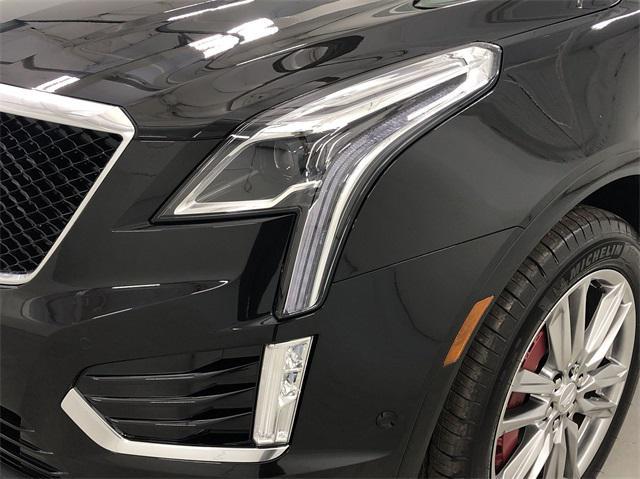 new 2025 Cadillac XT5 car, priced at $63,680