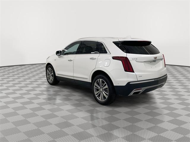 used 2025 Cadillac XT5 car, priced at $50,990