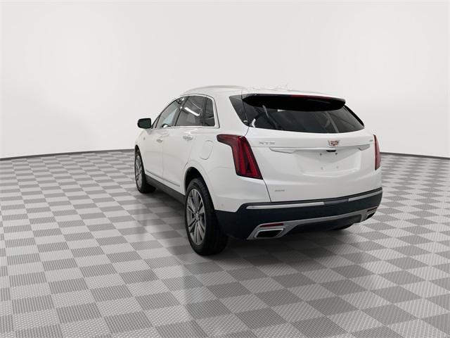 used 2025 Cadillac XT5 car, priced at $50,990