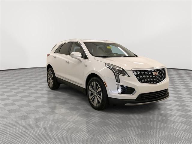 new 2025 Cadillac XT5 car, priced at $60,825