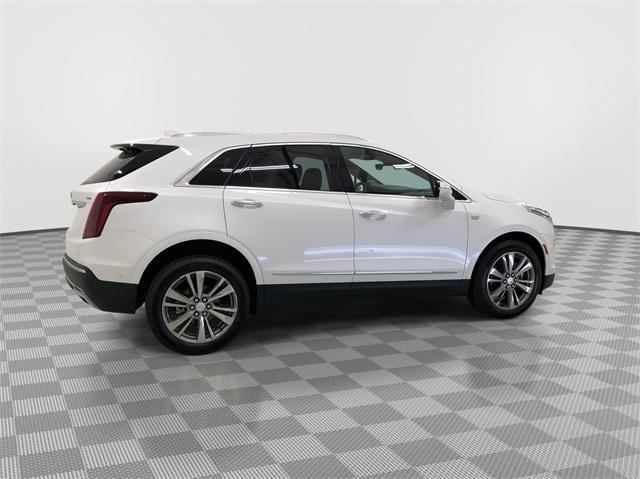 new 2025 Cadillac XT5 car, priced at $60,825