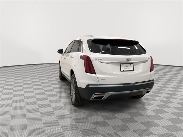 new 2025 Cadillac XT5 car, priced at $60,825