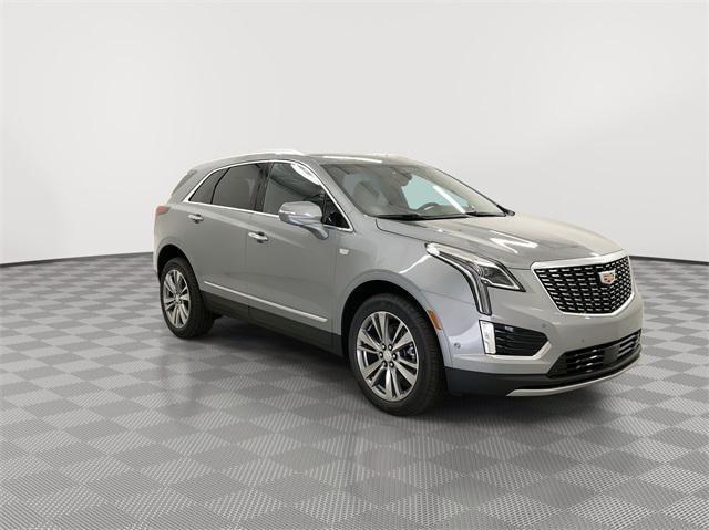 new 2025 Cadillac XT5 car, priced at $59,385