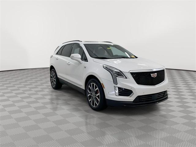 used 2025 Cadillac XT5 car, priced at $60,810