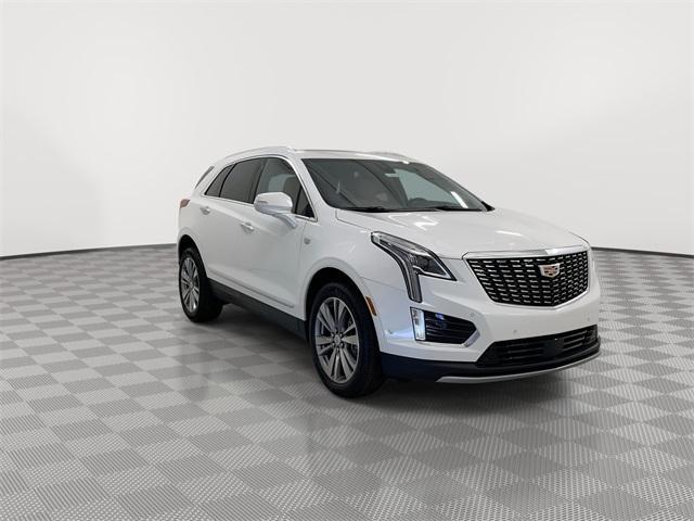 new 2025 Cadillac XT5 car, priced at $59,110