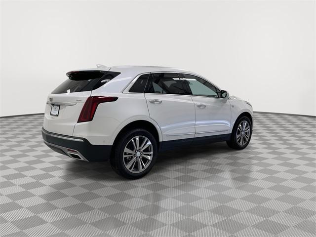 new 2025 Cadillac XT5 car, priced at $59,110