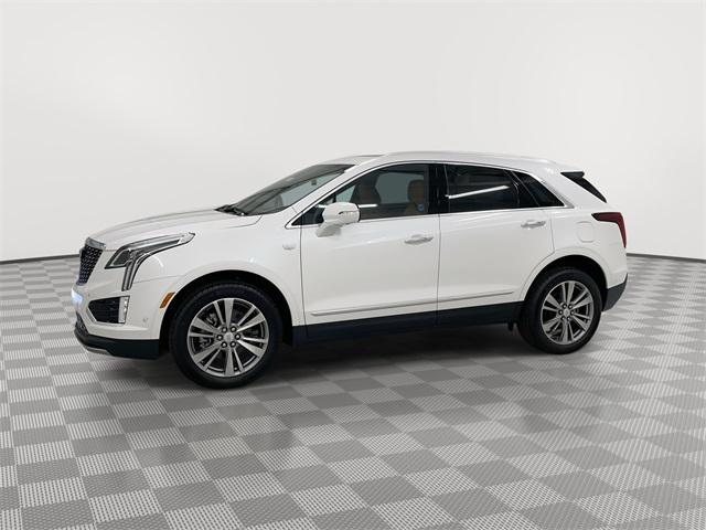 new 2025 Cadillac XT5 car, priced at $59,110