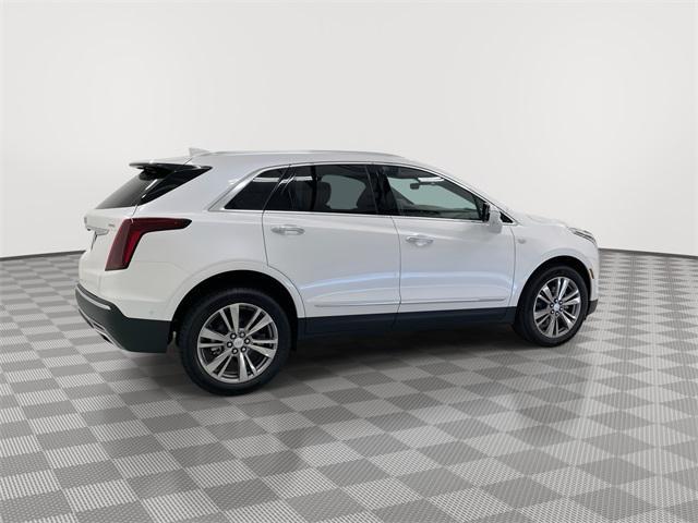 new 2025 Cadillac XT5 car, priced at $59,110