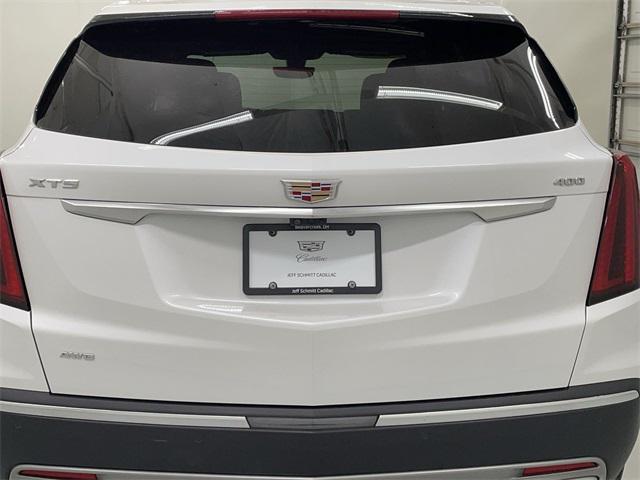 used 2025 Cadillac XT5 car, priced at $51,650