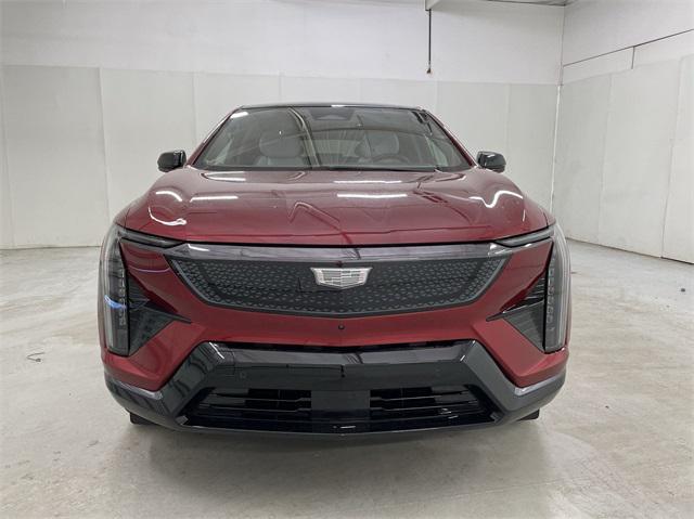new 2025 Cadillac OPTIQ car, priced at $57,415