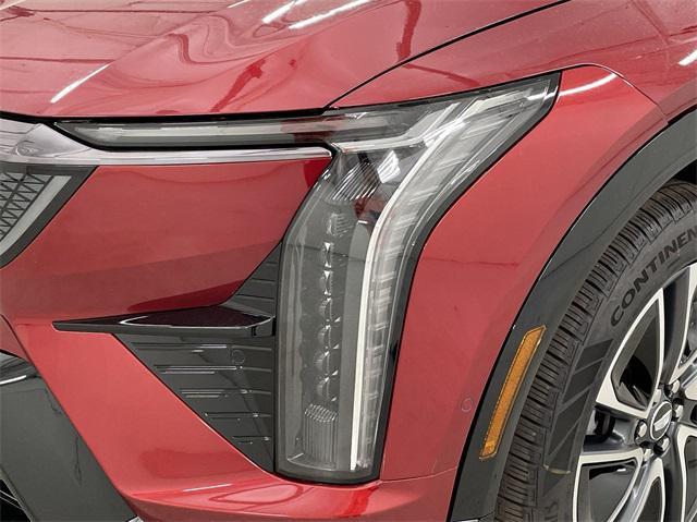 new 2025 Cadillac OPTIQ car, priced at $57,415
